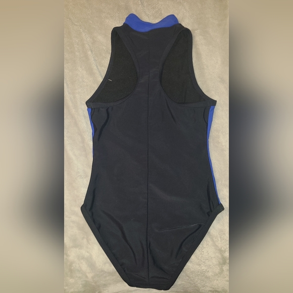 Newport swim suit - Picture 3 of 3